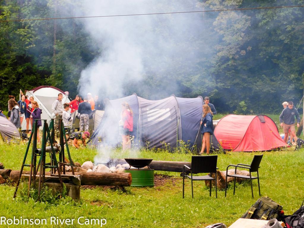 Robinson River Camp Radovljica Eksteriør bilde